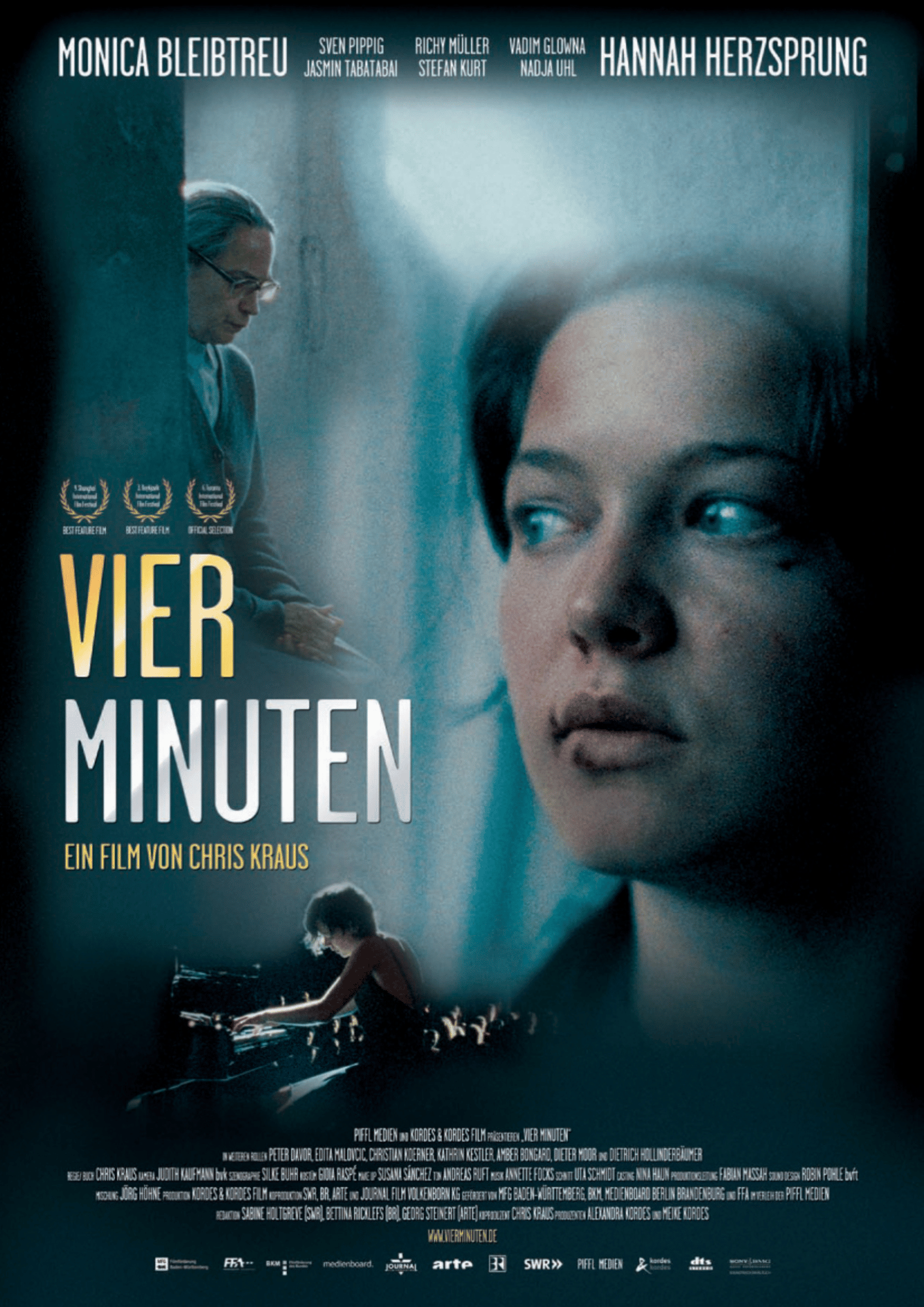 künstlerisches Filmplakat mit emotionalen Porträts und cineastischer Atmosphäre