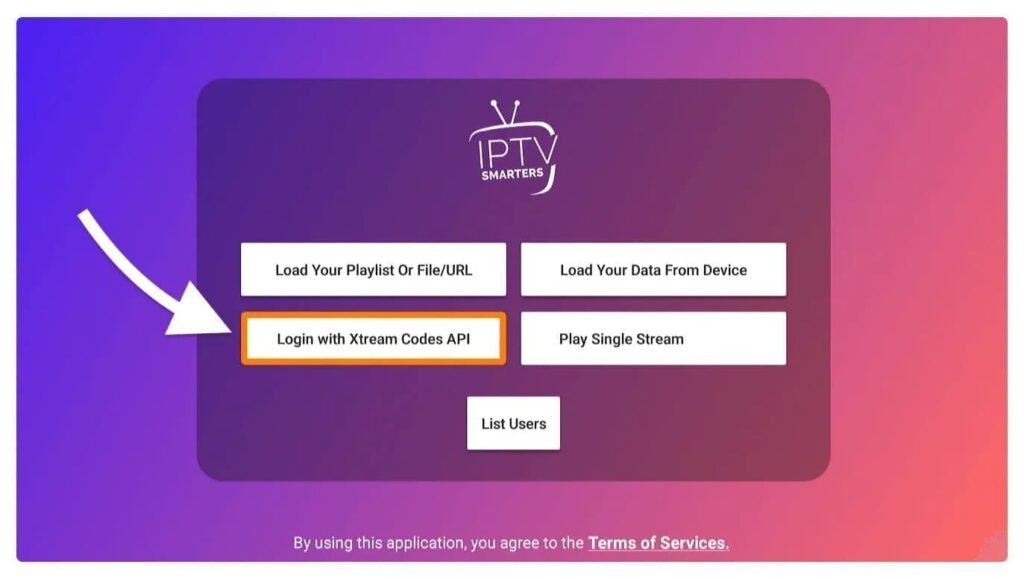 Auf dem nächsten Bildschirm sehen Sie mehrere Optionen für die Verbindung mit Smarters Pro. Sie müssen sich nun für eine Verbindung über die Xtreme Codes API entscheiden, da dies die schnellste Methode ist.